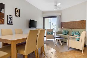 Royal Sunset Beach Club