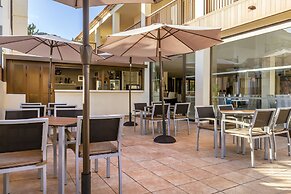 Royal Sunset Beach Club