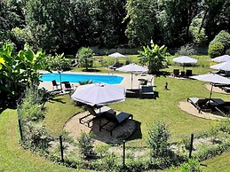 Chateau de Challanges