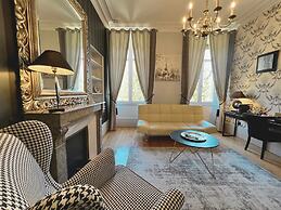 Chateau de Challanges