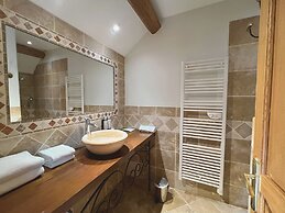 Chateau de Challanges