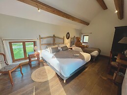 Chateau de Challanges