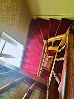 Chateau de Challanges