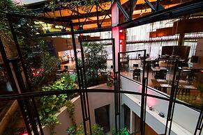 Le Louvre Hôtel & Spa