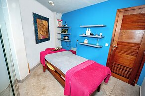 Le Louvre Hôtel & Spa