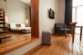 Le Louvre Hôtel & Spa