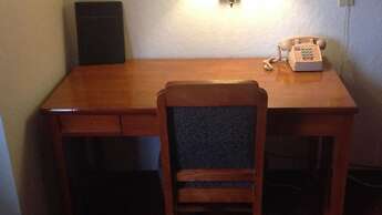 American Inn & Suites