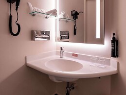 ibis Singapore On Bencoolen