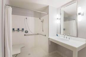 Four Points by Sheraton Ontario-Rancho Cucamonga