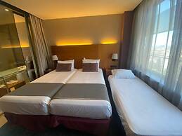 Hotel Badalona Tower