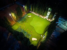 Park Plaza Verudela Pula