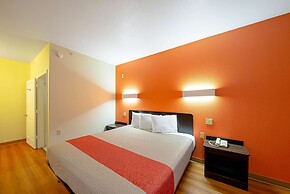 Motel 6 Rhome, TX