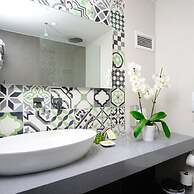 Atrium Ambiance Hotel