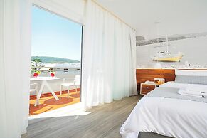 Atrium Ambiance Hotel