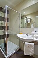 Atrium Ambiance Hotel