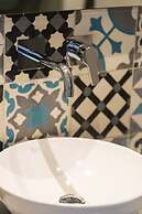 Atrium Ambiance Hotel