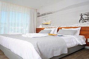 Atrium Ambiance Hotel