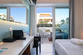 Atrium Ambiance Hotel