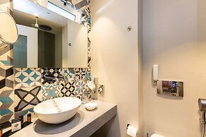 Atrium Ambiance Hotel