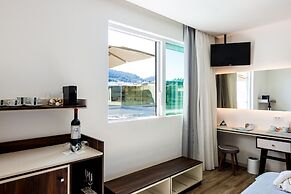 Atrium Ambiance Hotel