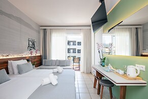 Atrium Ambiance Hotel