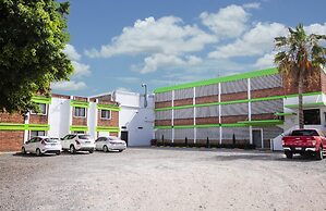 Hotel Arboledas Industrial