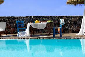 Anna Traditional Apartments