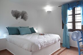 Anna Traditional Apartments