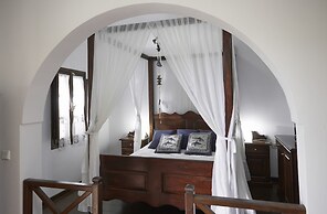 Anna Traditional Apartments