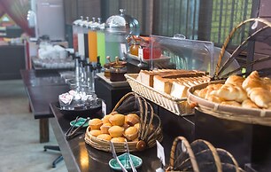 Red Ginger Chic Resort