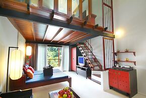 Red Ginger Chic Resort