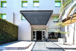 Hotel Arboledas Expo