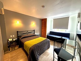 Hotel Arboledas Expo