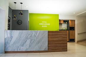 Hotel Arboledas Expo
