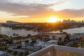 W Fort Lauderdale