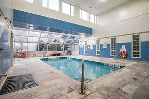Monte Carlo Inn Barrie Suites
