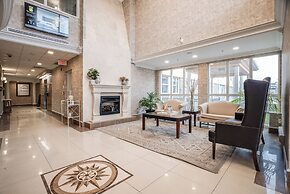 Monte Carlo Inn Barrie Suites
