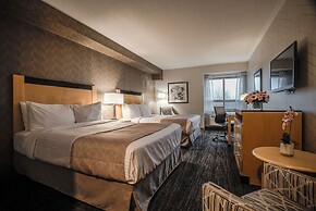 Monte Carlo Inn Barrie Suites