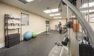 Monte Carlo Inn Barrie Suites