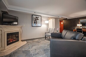 Monte Carlo Inn Barrie Suites