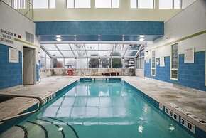 Monte Carlo Inn Barrie Suites