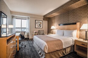 Monte Carlo Inn Barrie Suites