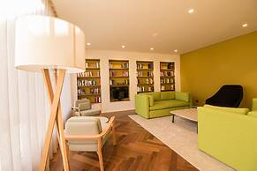 Hotel Girassol - Suite Hotel
