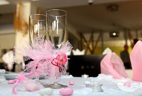 Windmills Hotel Apartments