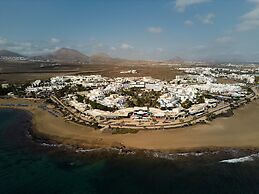 Seaside Los Jameos Playa