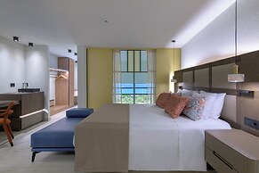 Olympic Palace Resort Hotel & Convention Center