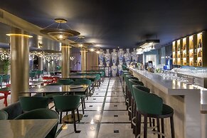 Olympic Palace Resort Hotel & Convention Center