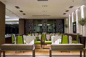 Olympic Palace Resort Hotel & Convention Center