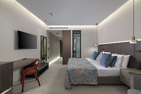 Olympic Palace Resort Hotel & Convention Center