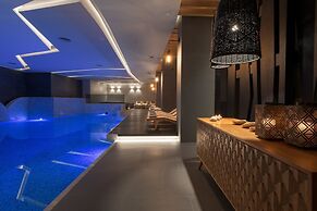 Olympic Palace Resort Hotel & Convention Center
